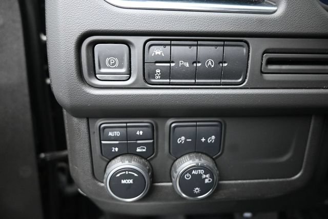 Used 2023 Chevrolet Tahoe RST AWD/4WD image 15
