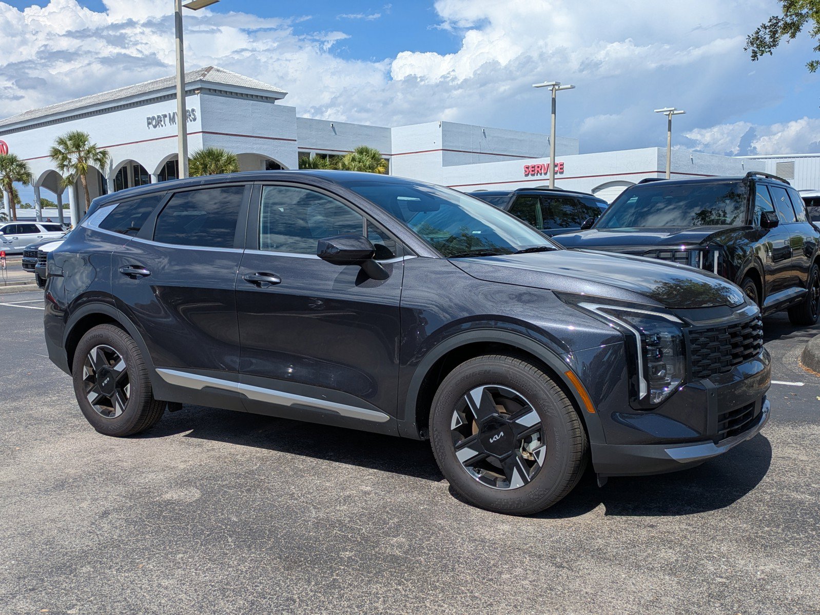 Certified 2026 Kia Sportage LX FWD image 1
