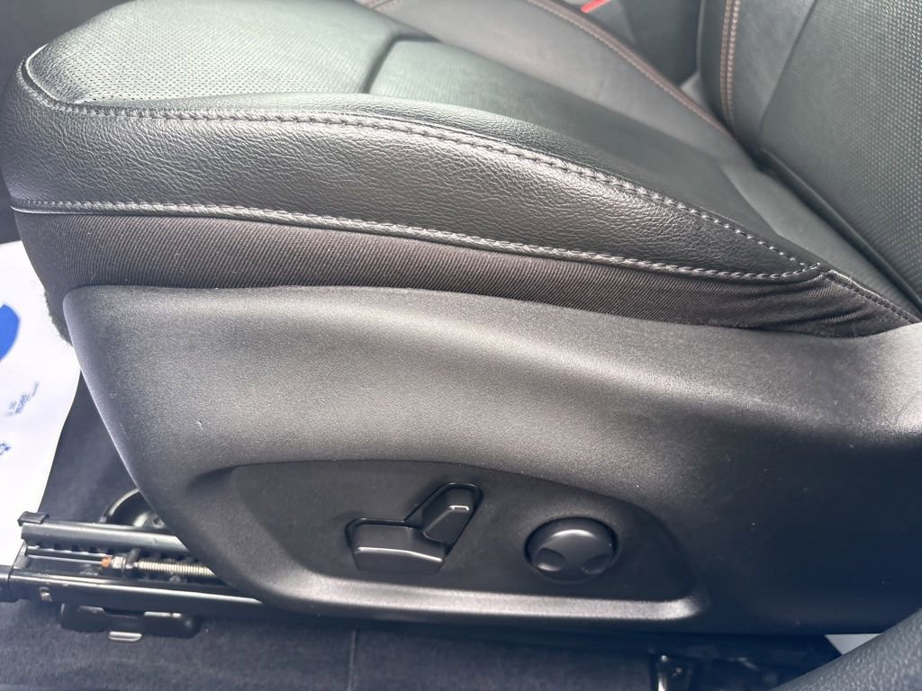 Used 2023 Jeep Compass Limited w/ Elite Group image 12