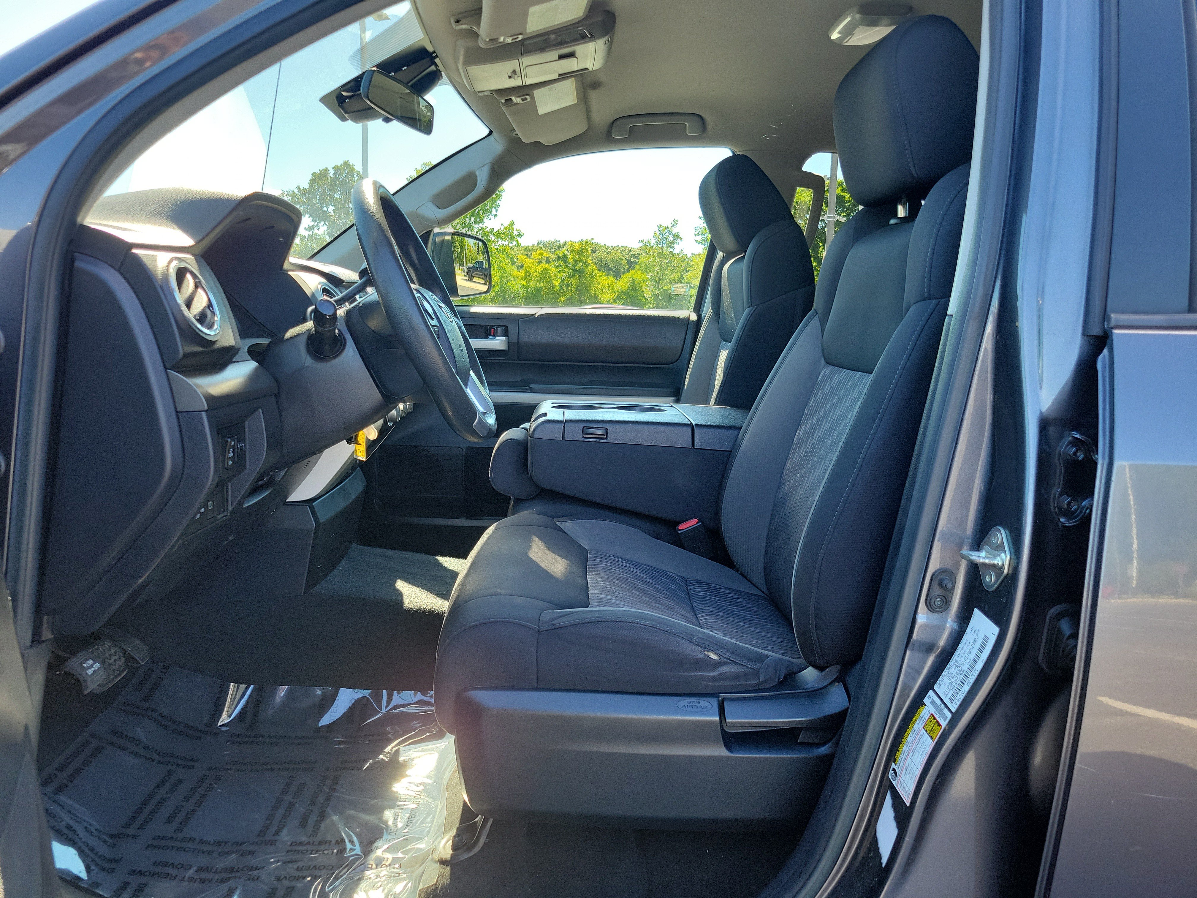 Used 2018 Toyota Tundra SR5 RWD image 17