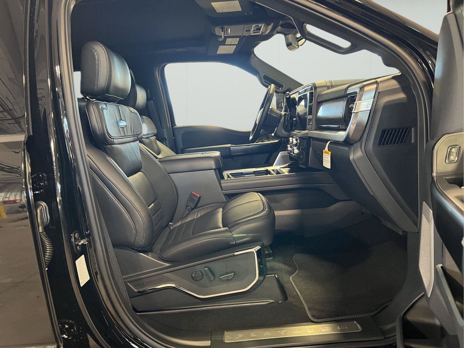 New 2026 Ford F350 Platinum AWD/4WD image 17