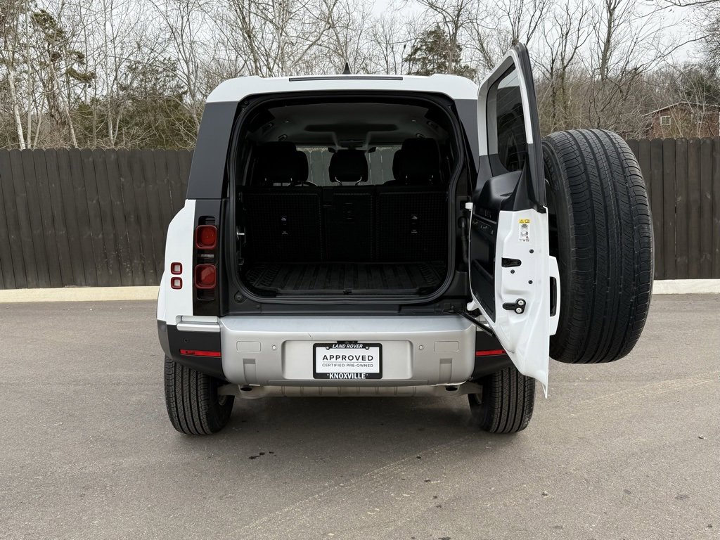 Certified 2023 Land Rover Defender 110 image 5