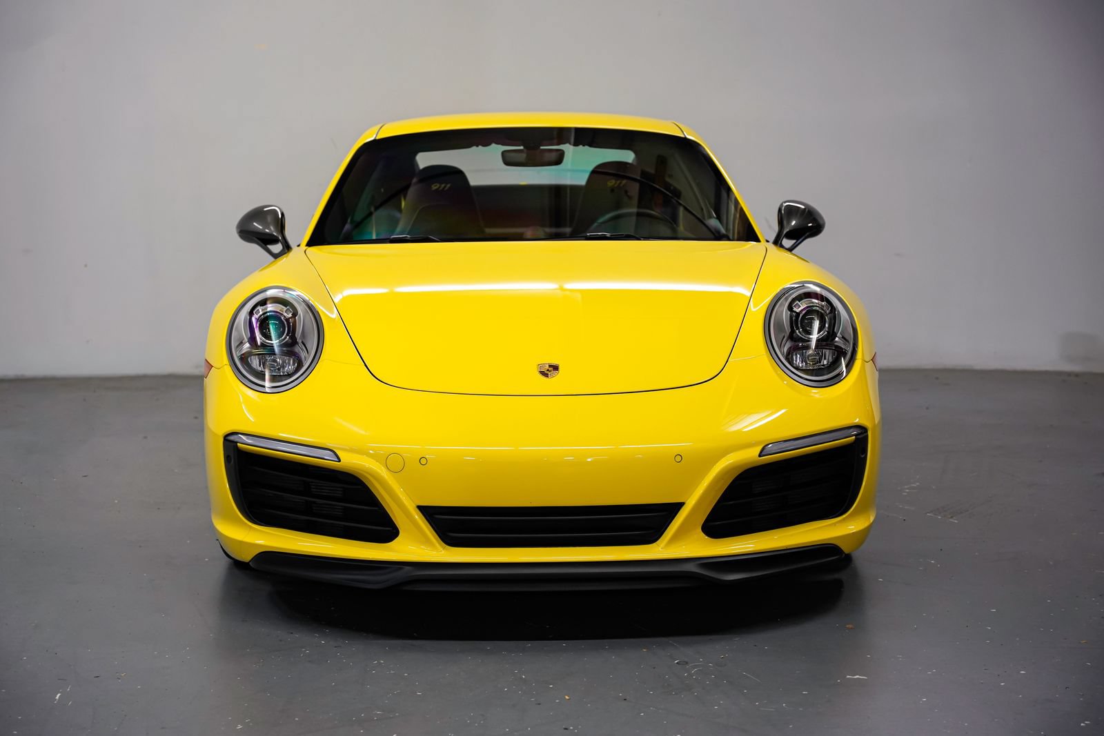 Used 2018 Porsche 911 Carrera T RWD image 6