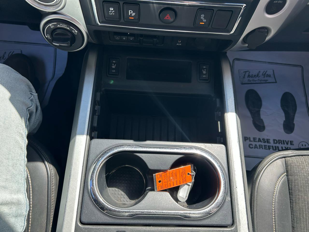 Used 2017 Nissan Titan Platinum Reserve image 24