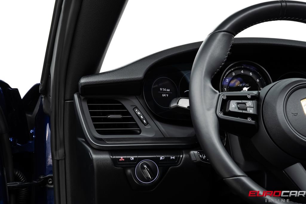 Used 2024 Porsche 911 Carrera GTS RWD image 28