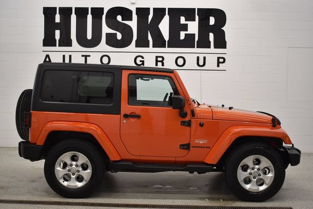 Used 2015 Jeep Wrangler Sahara AWD/4WD image 2