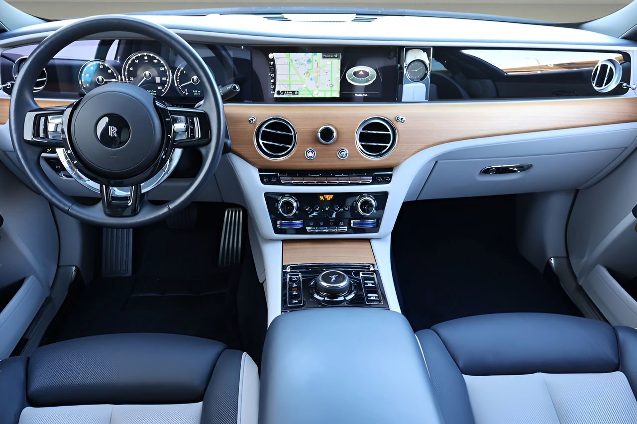 Certified 2021 Rolls-Royce Ghost AWD/4WD image 4
