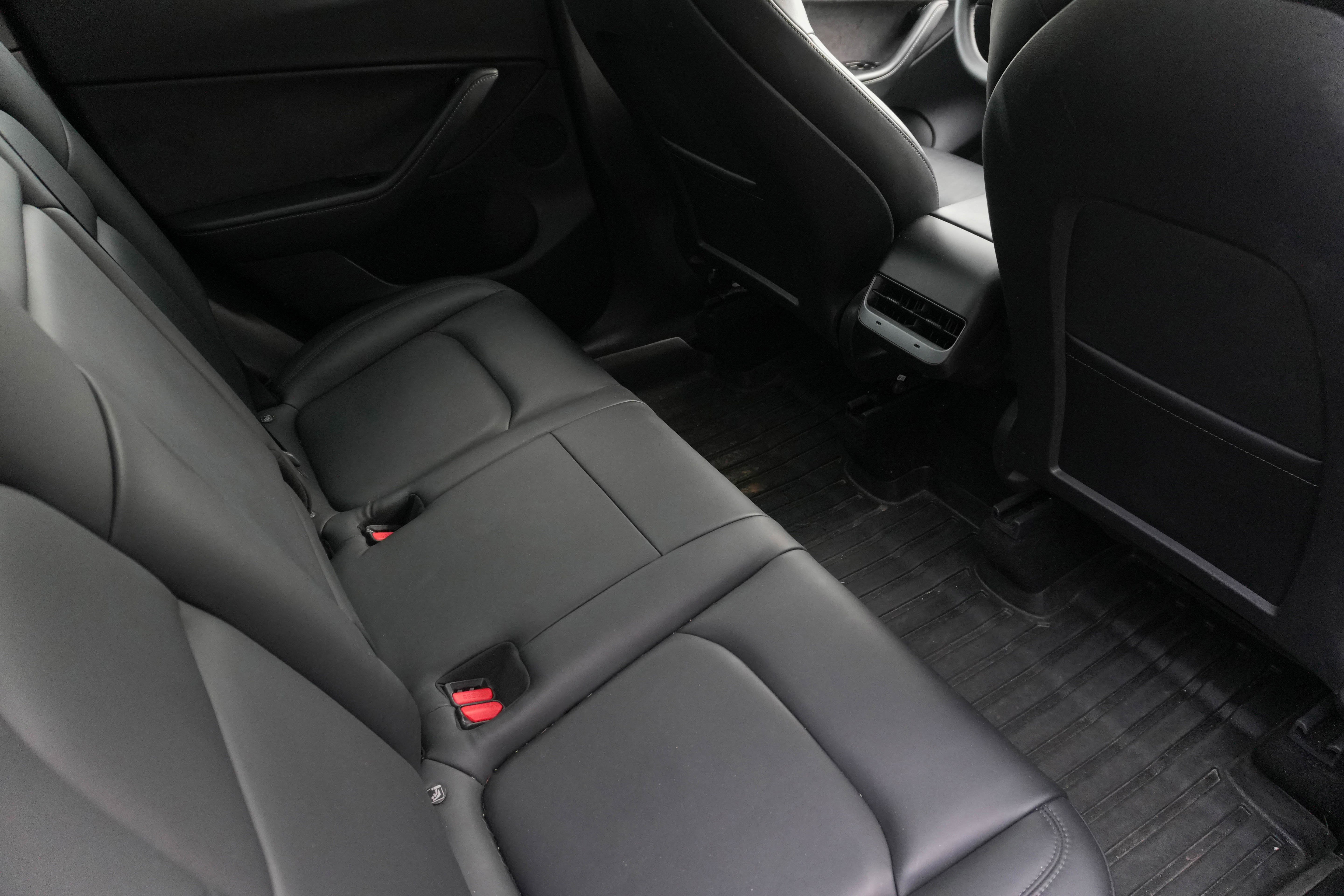 Used 2021 Tesla Model Y Long Range image 29