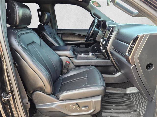 Used 2018 Ford Expedition Limited w/ Driver Assistance Package AWD/4WD image 21