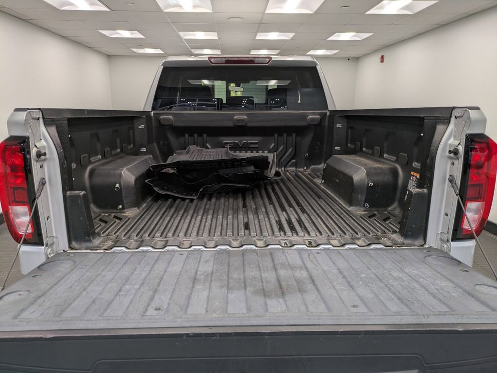 Used 2020 GMC Sierra 1500 Elevation w/ Elevation Value Package AWD/4WD image 25