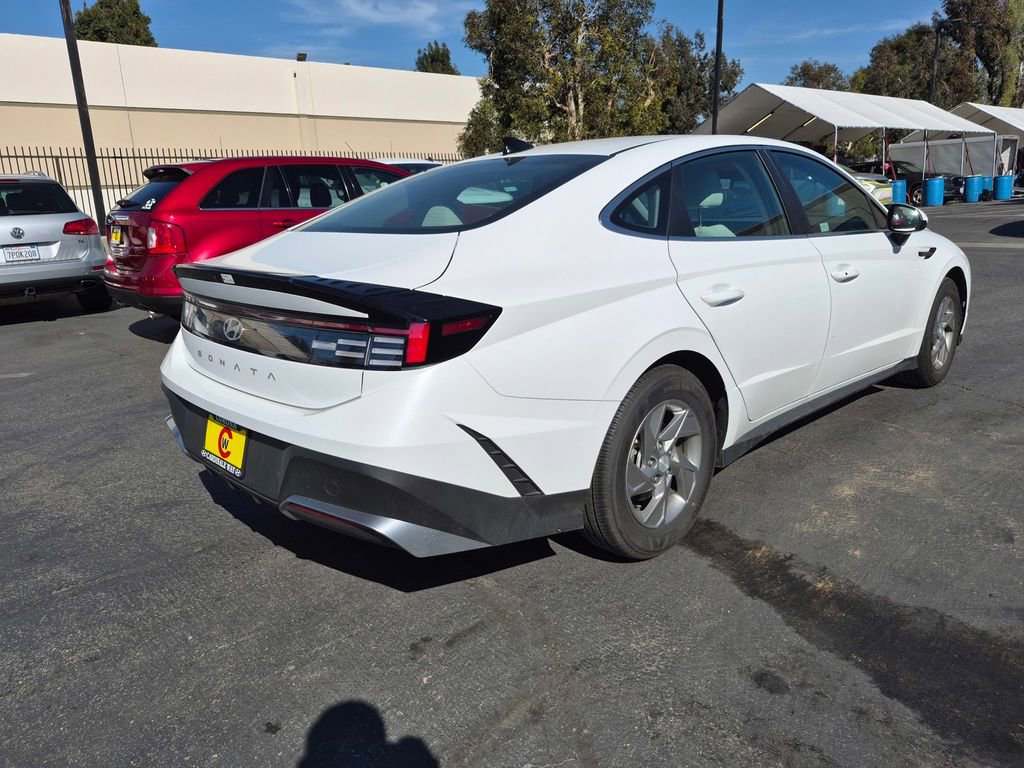 Used 2025 Hyundai Sonata SE image 7