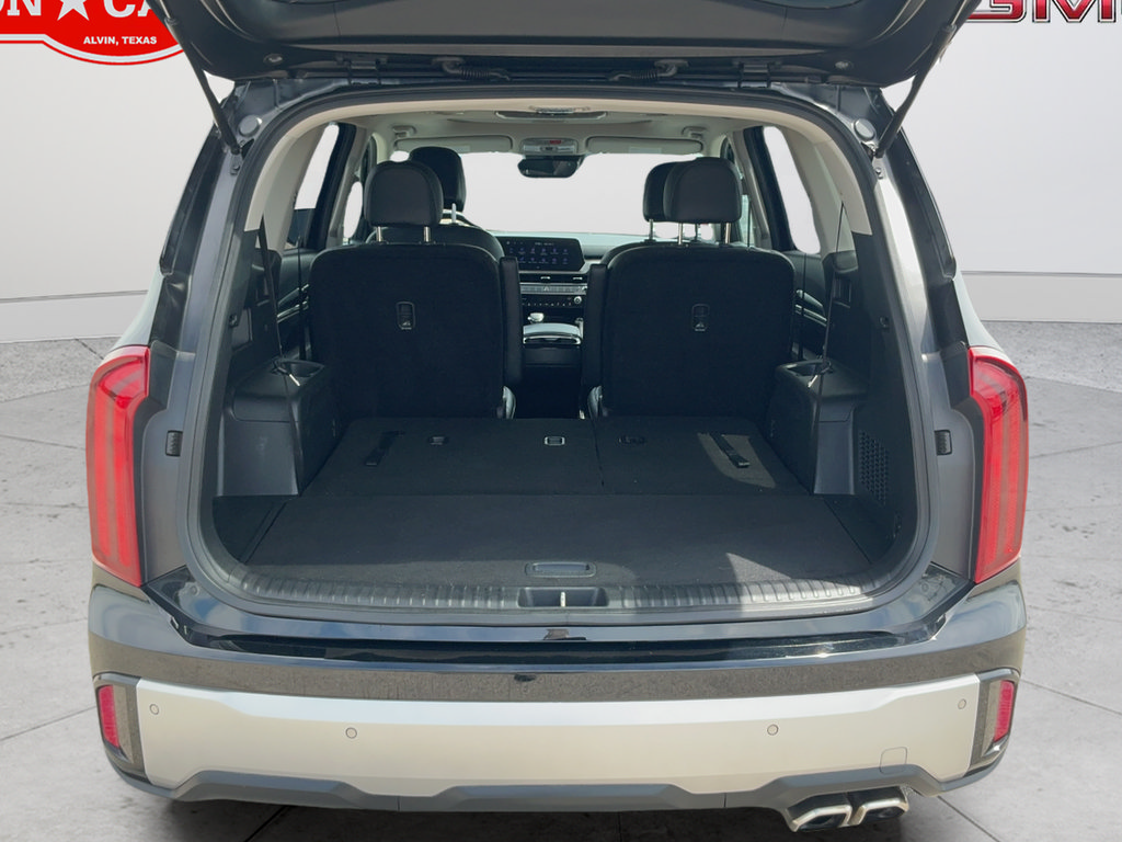 Used 2023 Kia Telluride S w/ S Sunroof Package FWD image 21