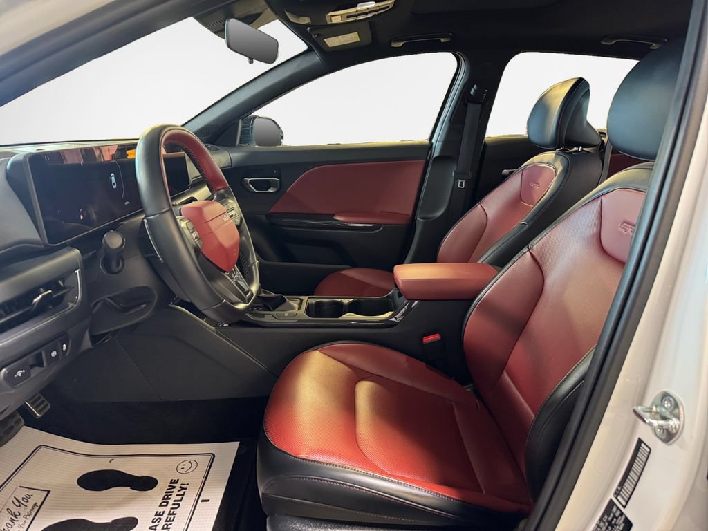 Certified 2025 Kia K4 GT-Line Turbo FWD image 12