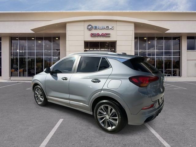 Used 2023 Buick Encore GX Select w/ Sport Touring Package image 10