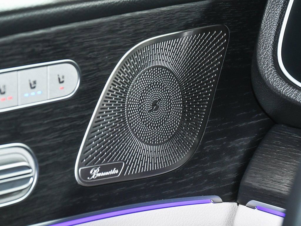 Used 2025 Mercedes-Benz GLE 450e GLE 450e w/ AMG Line Exterior image 35