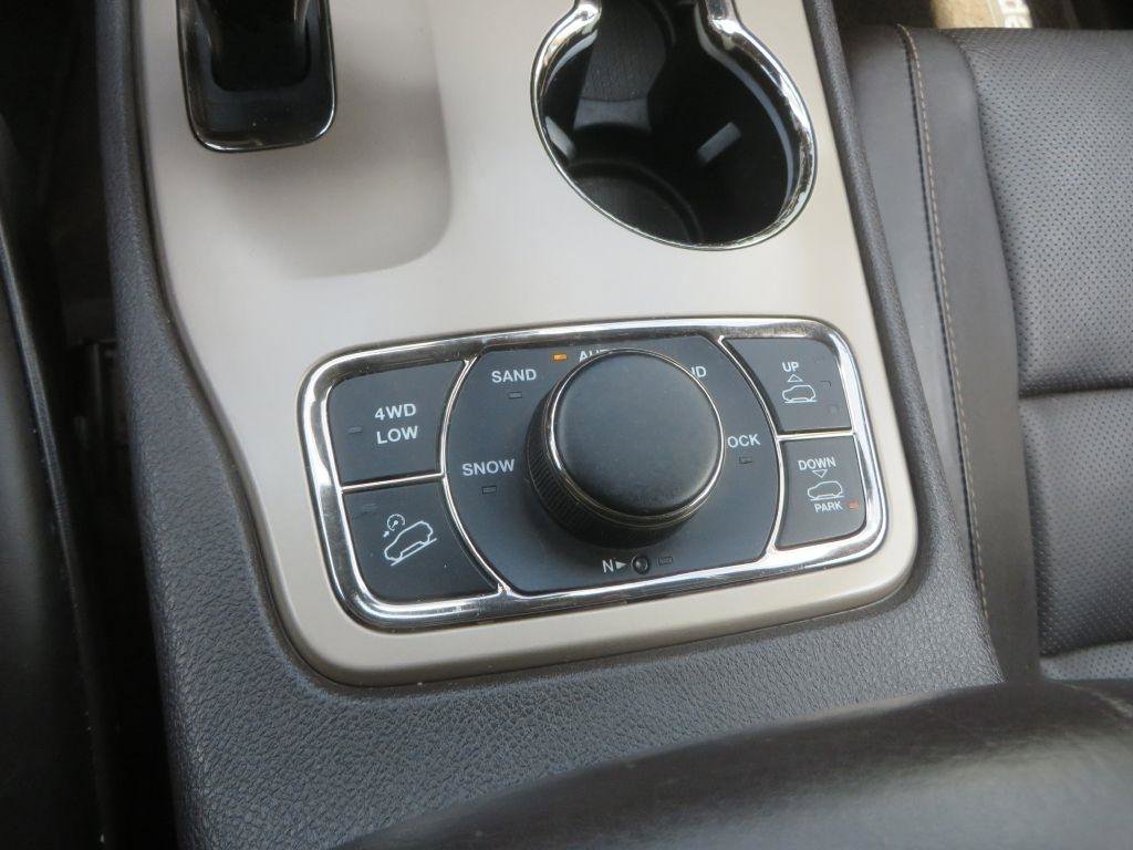 Used 2014 Jeep Grand Cherokee Summit AWD/4WD image 23
