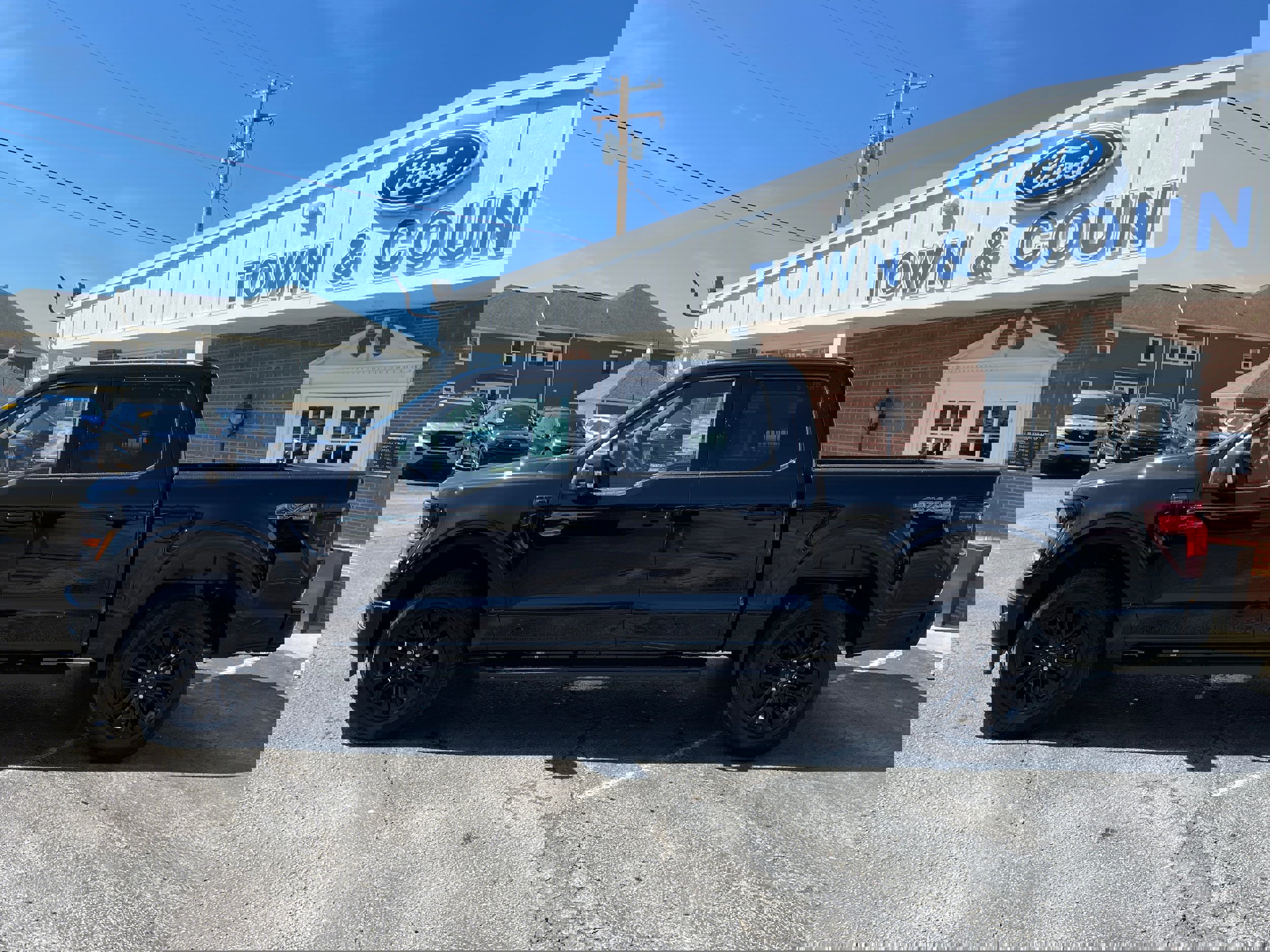 New 2026 Ford F150 XLT w/ Equipment Group 302A MID image 8