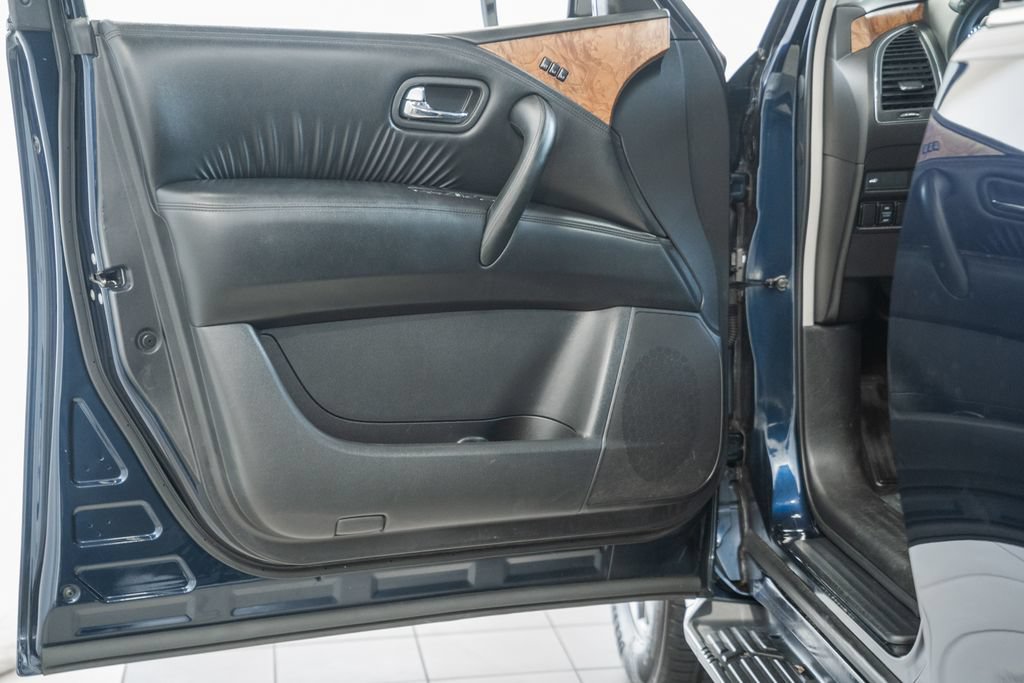 Used 2021 Nissan Armada SL w/ Captain's Chairs Package AWD/4WD image 34