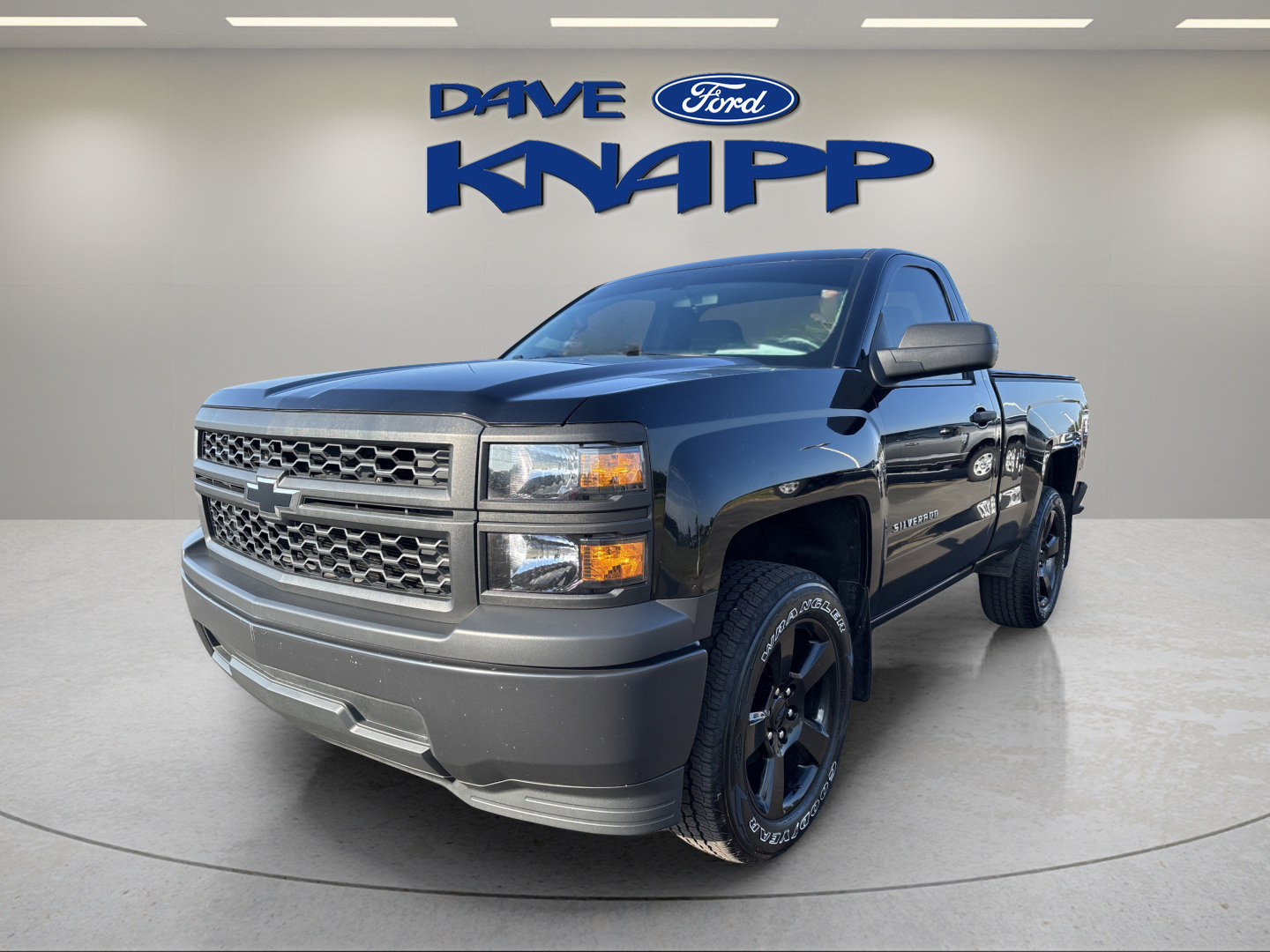 Used 2015 Chevrolet Silverado 1500 W/T w/ Black Out Edition RWD image 7