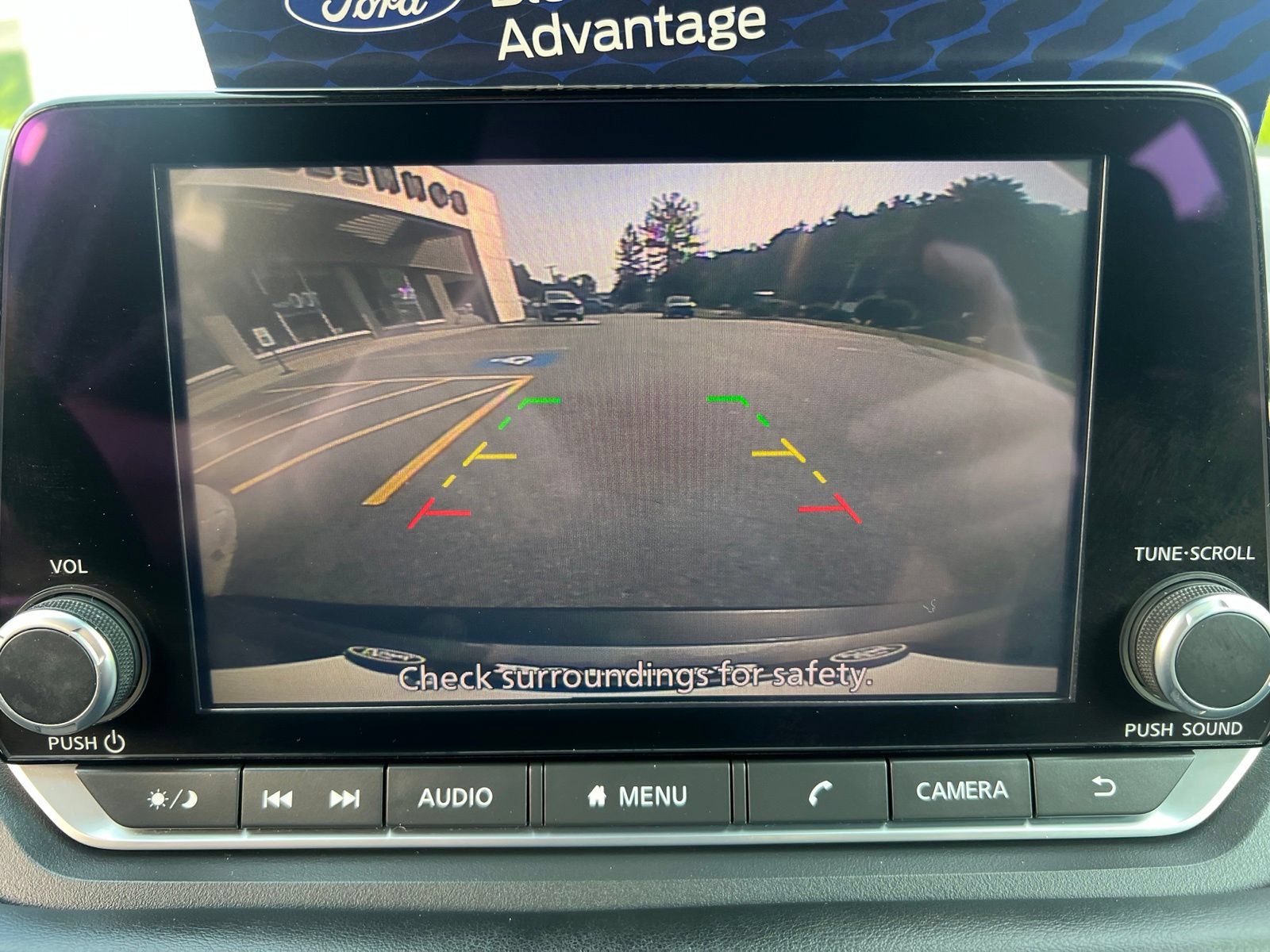 Used 2021 Nissan Rogue S AWD/4WD image 34