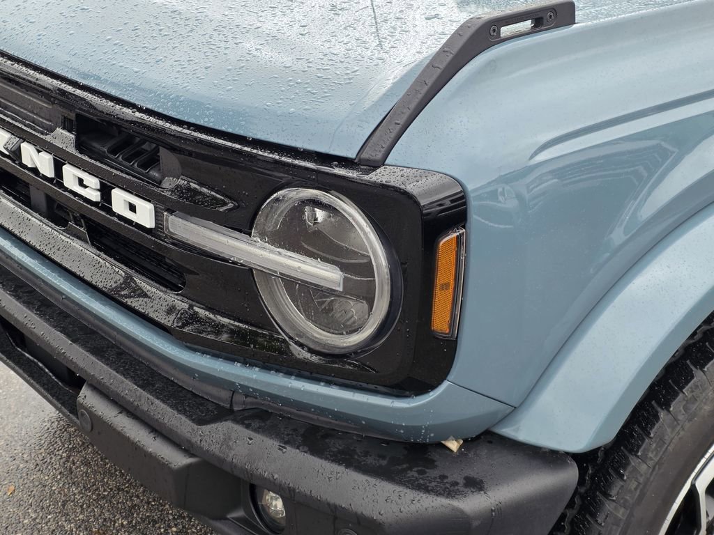 Used 2023 Ford Bronco Outer Banks image 6