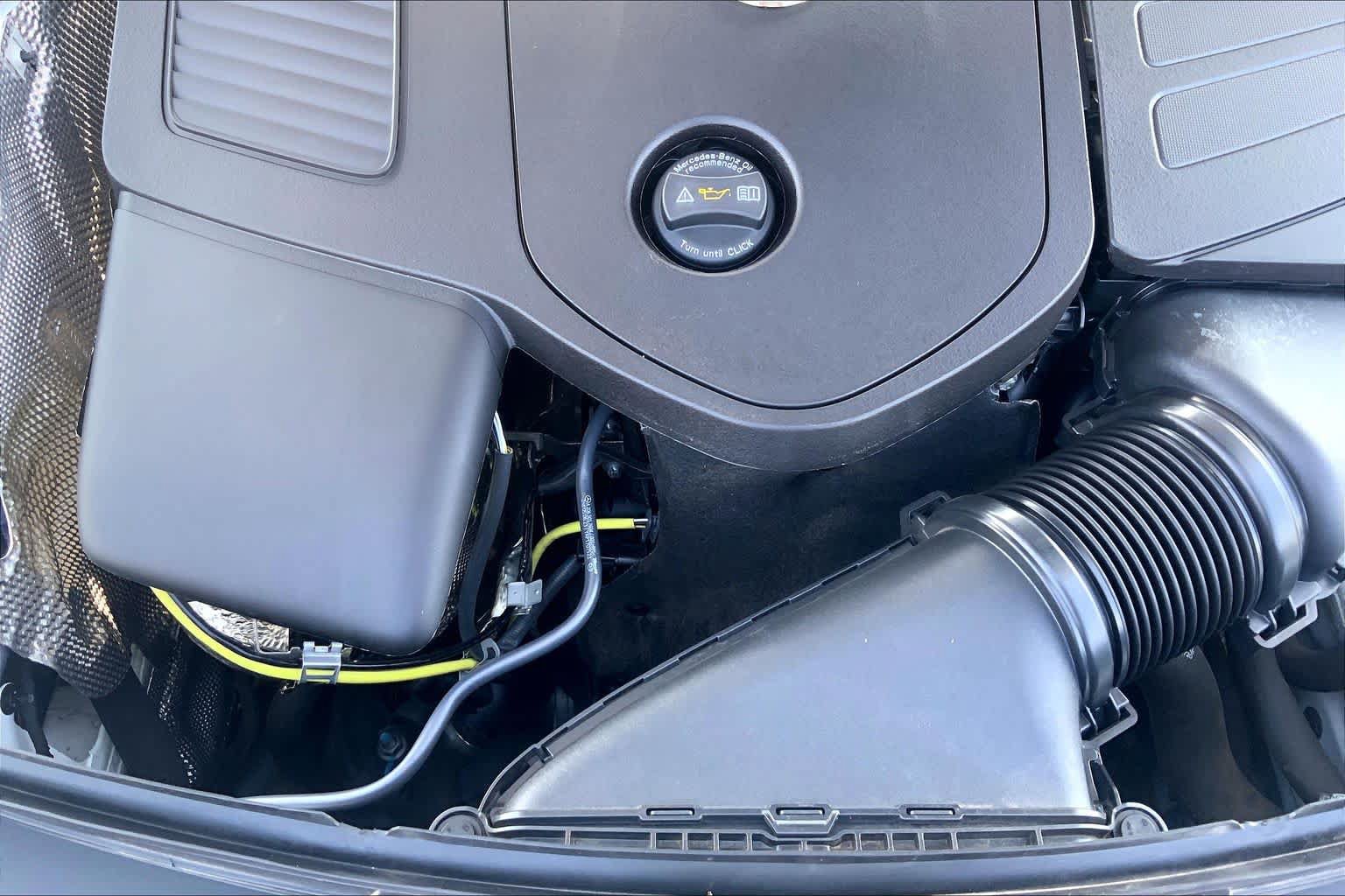 Used 2025 Mercedes-Benz C 300 Sedan image 33