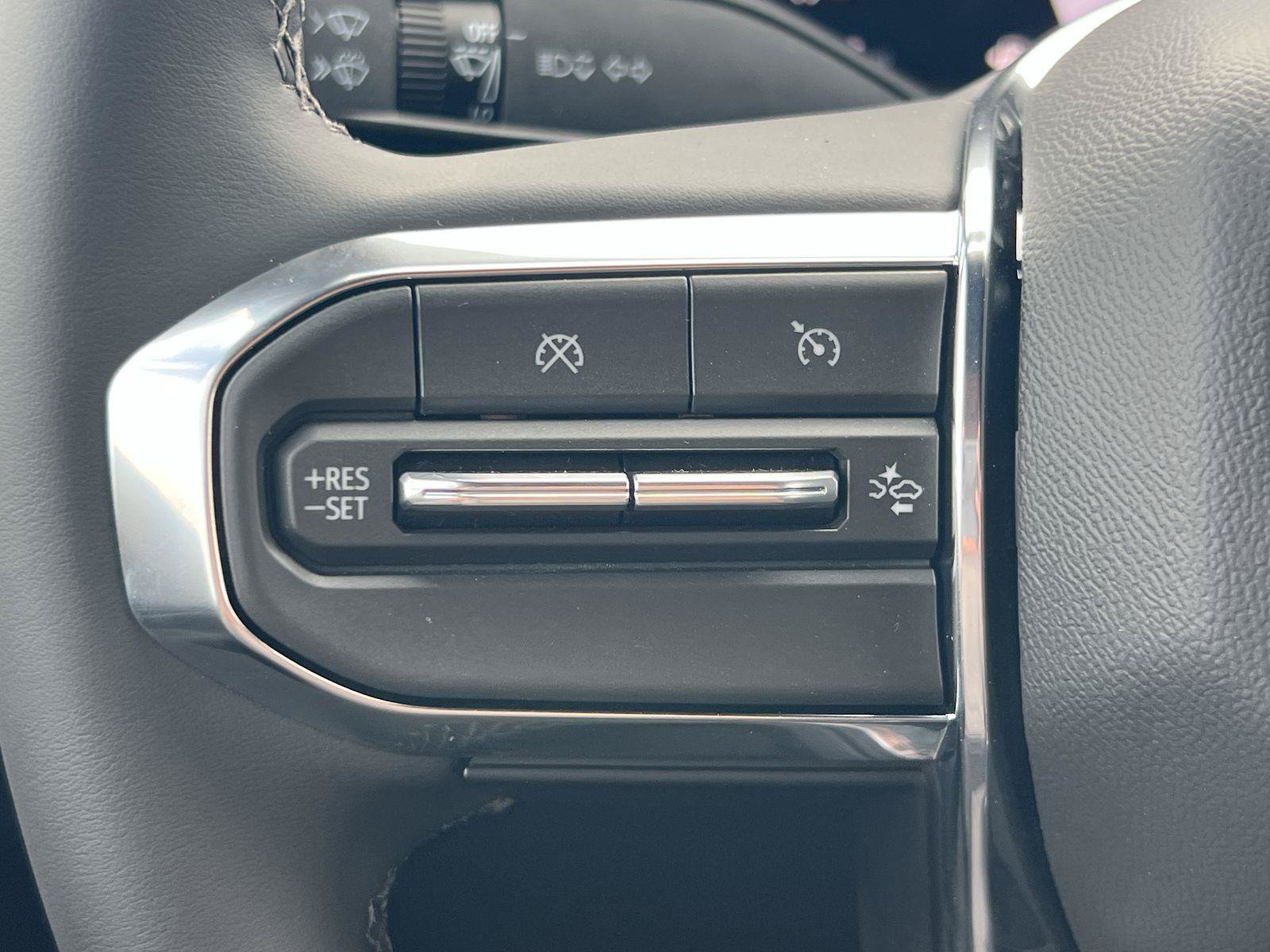 New 2026 GMC Canyon Elevation RWD image 13
