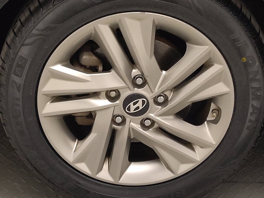 Used 2019 Hyundai Elantra SEL w/ Cargo Package FWD image 31
