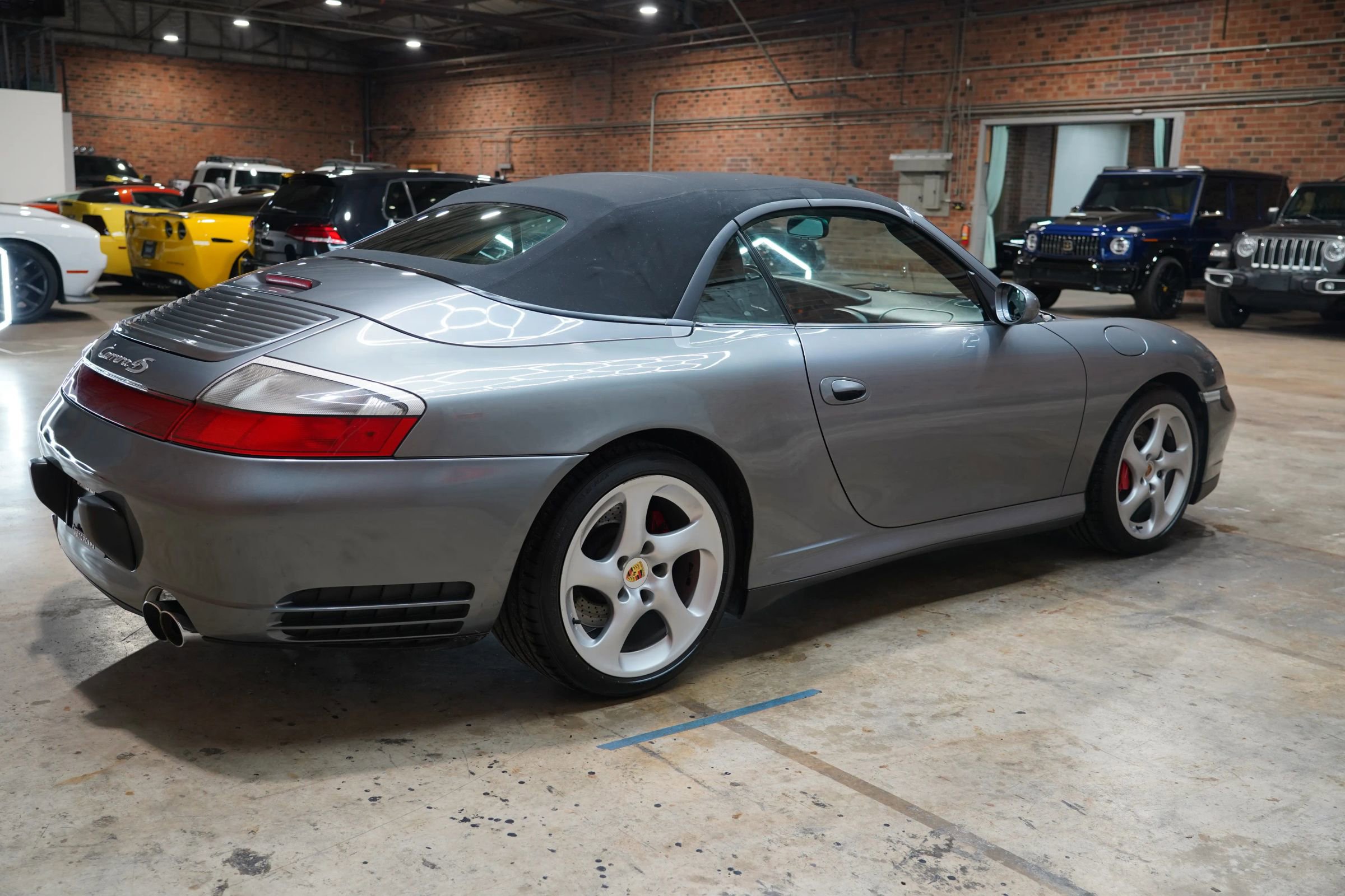Used 2005 Porsche 911 Carrera 4S image 21