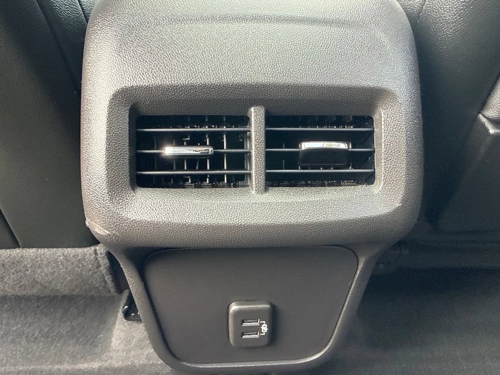 Certified 2024 GMC Terrain SLT w/ Elevation Edition AWD/4WD image 27