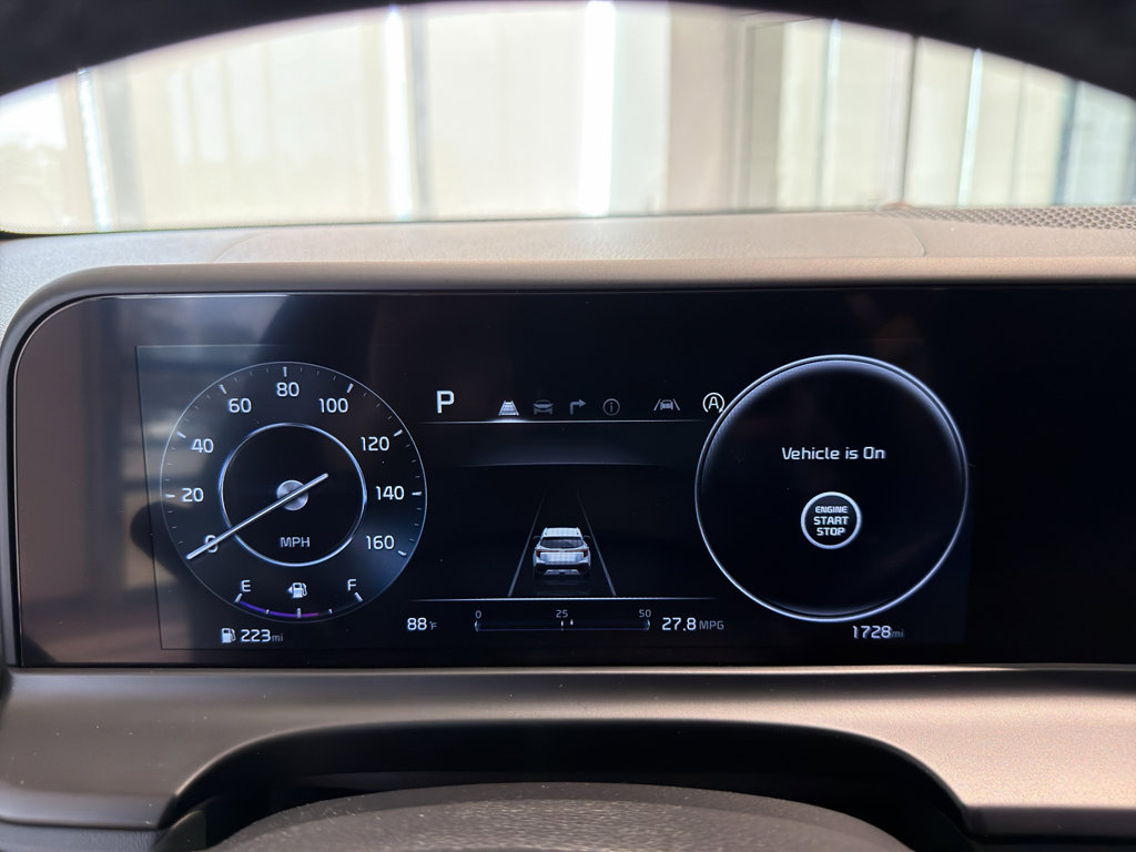 Used 2025 Kia Seltos EX image 10