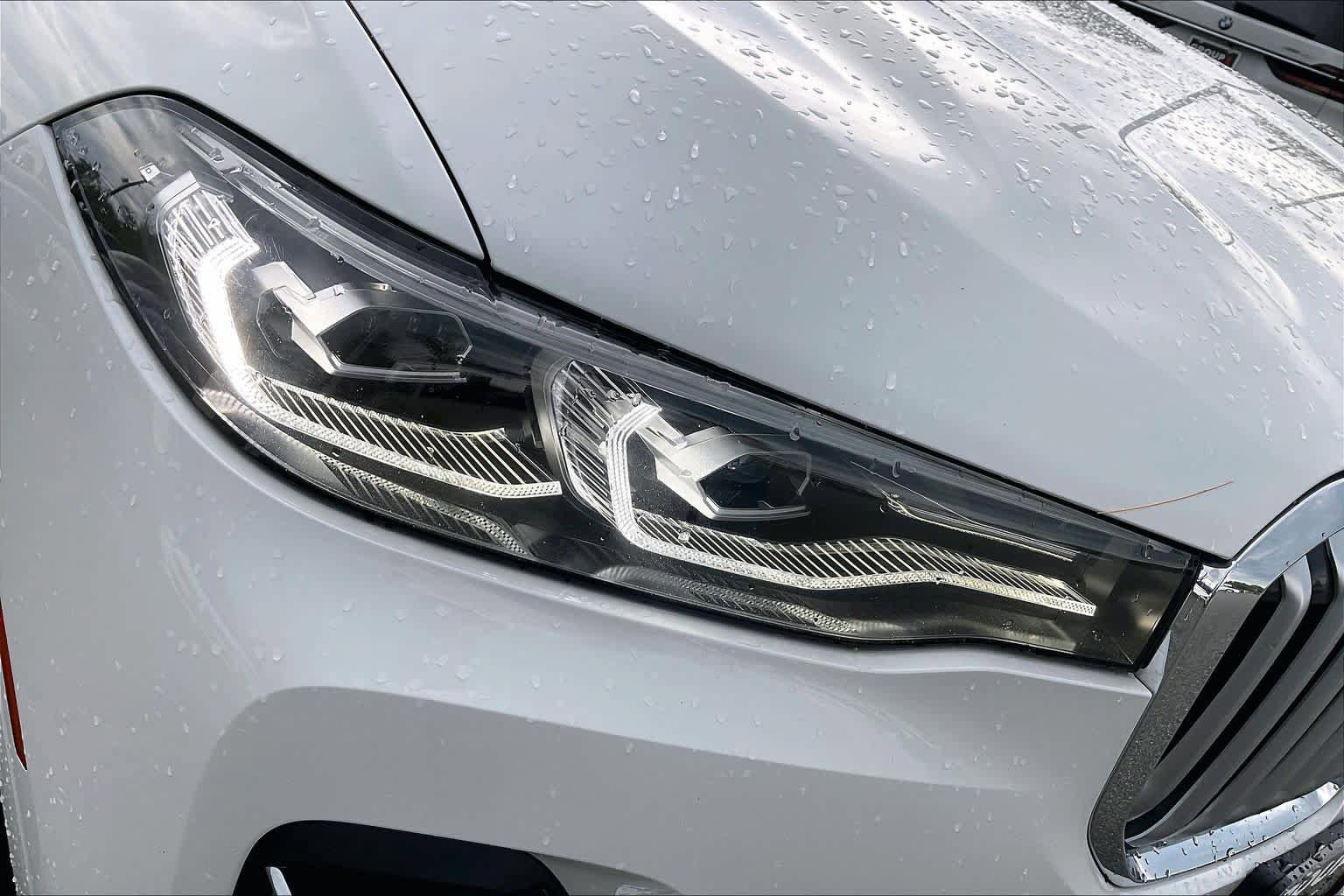 Used 2020 BMW X7 xDrive40i w/ Executive Package AWD/4WD image 26