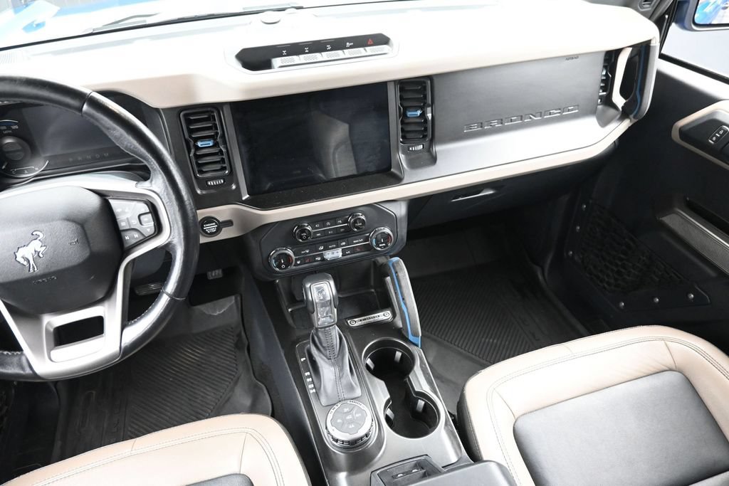 Used 2022 Ford Bronco Wildtrak AWD/4WD image 16