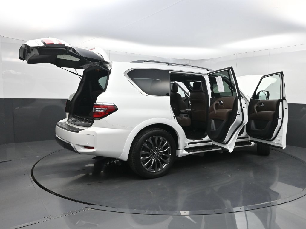 Used 2023 Nissan Armada Platinum w/ Captain's Chairs Package AWD/4WD image 42