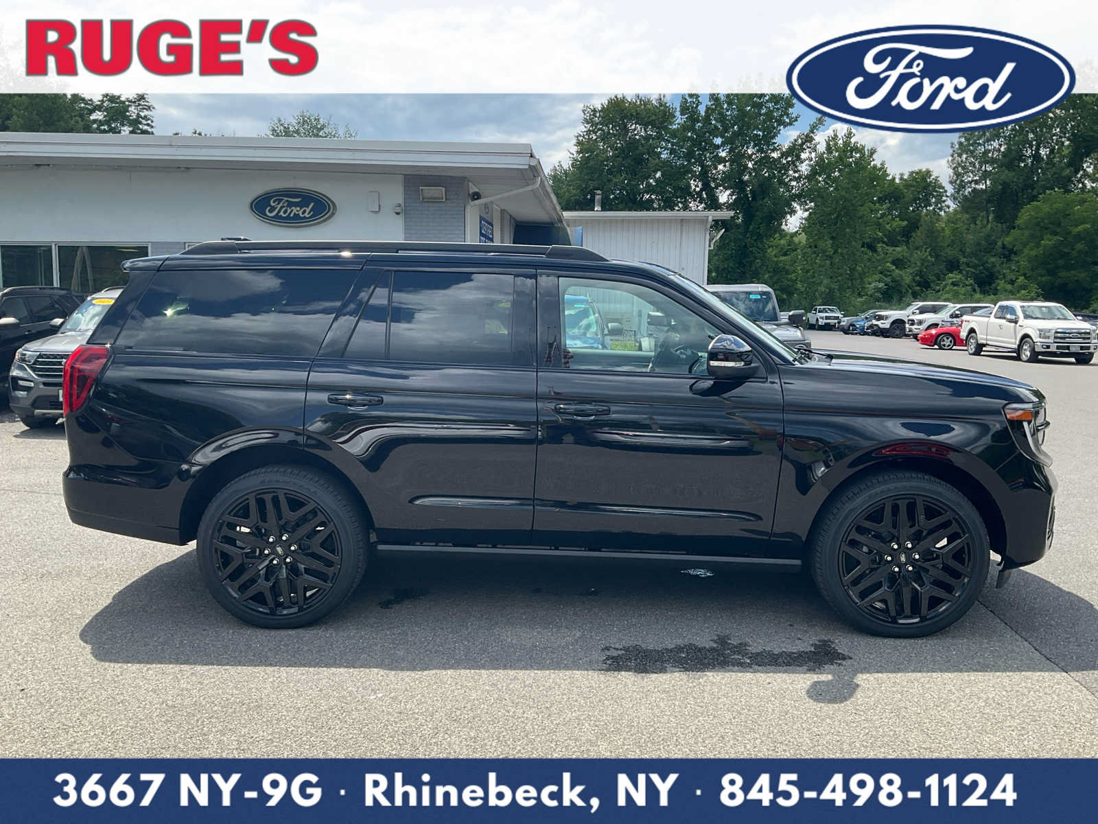 New 2027 Ford Expedition Platinum w/ Stealth Performance Package AWD/4WD image 2
