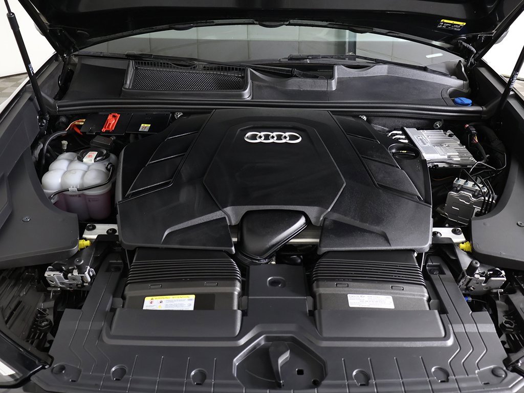 Used 2024 Audi Q8 Premium Plus image 23