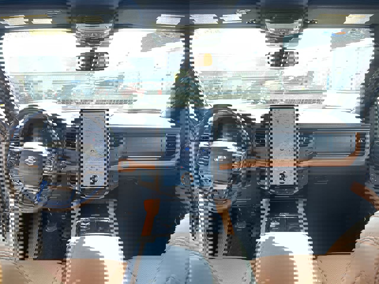 Used 2024 Ford Expedition Platinum image 21