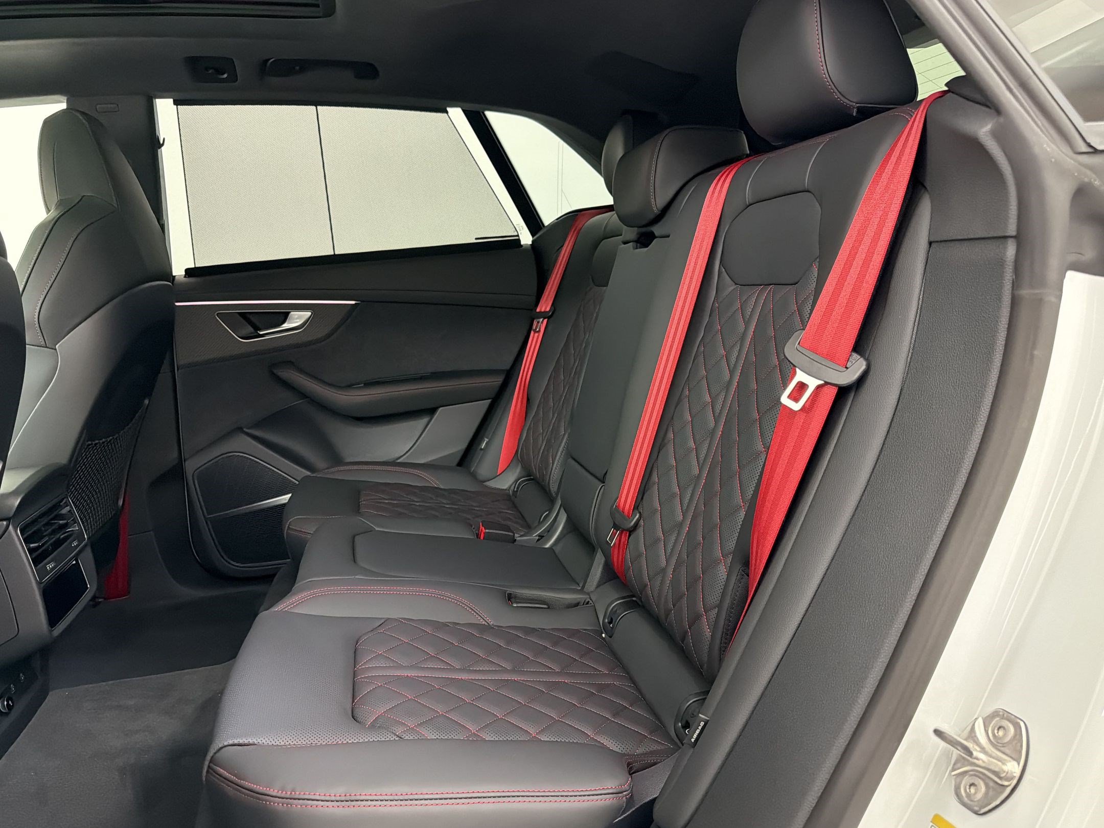New 2026 Audi SQ8 Prestige AWD/4WD image 21