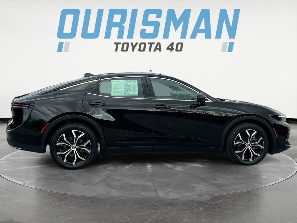 Certified 2024 Toyota Crown XLE AWD/4WD image 9