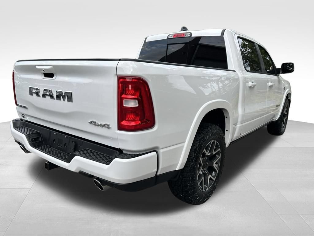 Used 2026 RAM 1500 Laramie AWD/4WD image 5