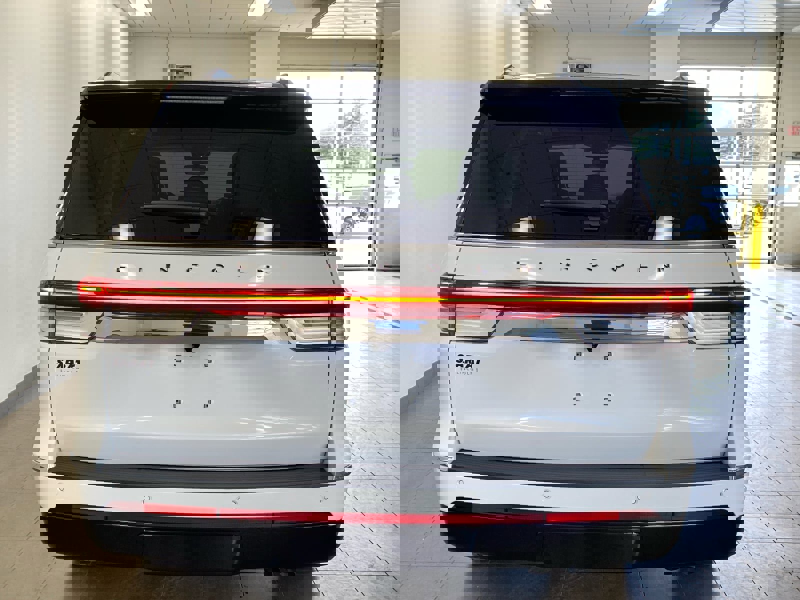 Certified 2023 Lincoln Navigator Black Label image 6