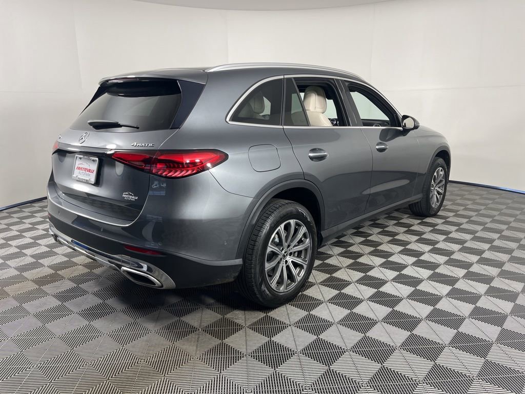 Used 2023 Mercedes-Benz GLC 300 4MATIC image 16