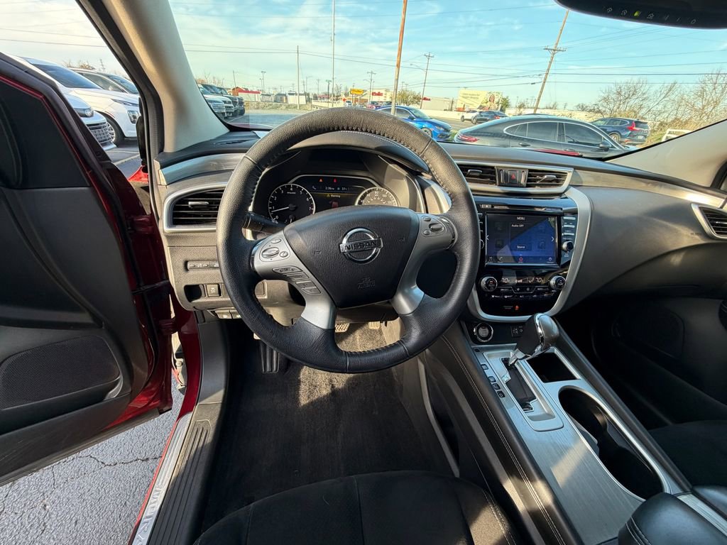Used 2018 Nissan Murano SV image 14