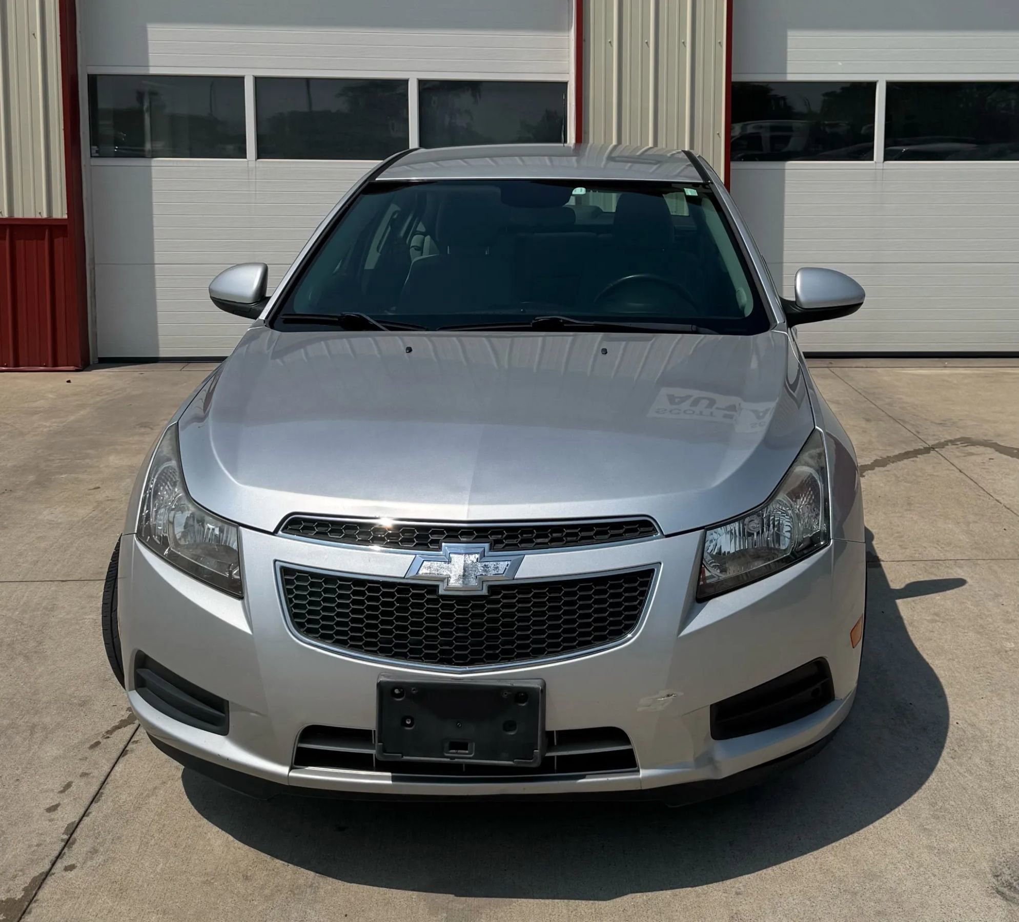 Used 2014 Chevrolet Cruze LT image 2