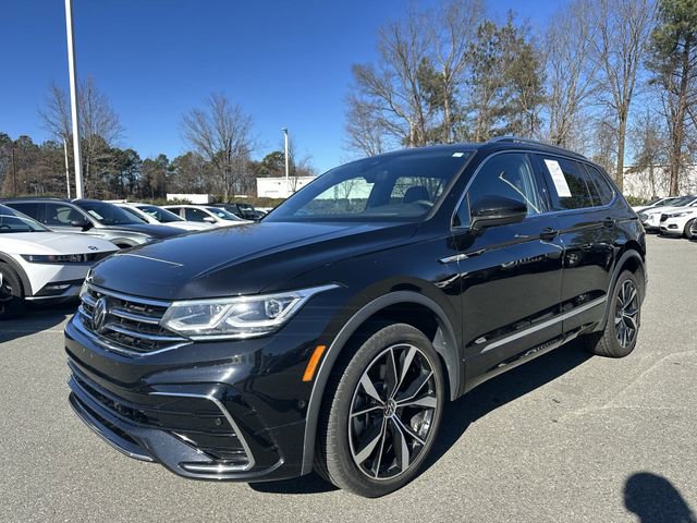 Certified 2023 Volkswagen Tiguan SEL R-Line
