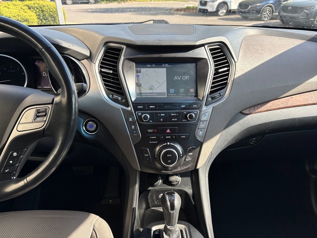 Used 2019 Hyundai Santa Fe XL FWD image 28