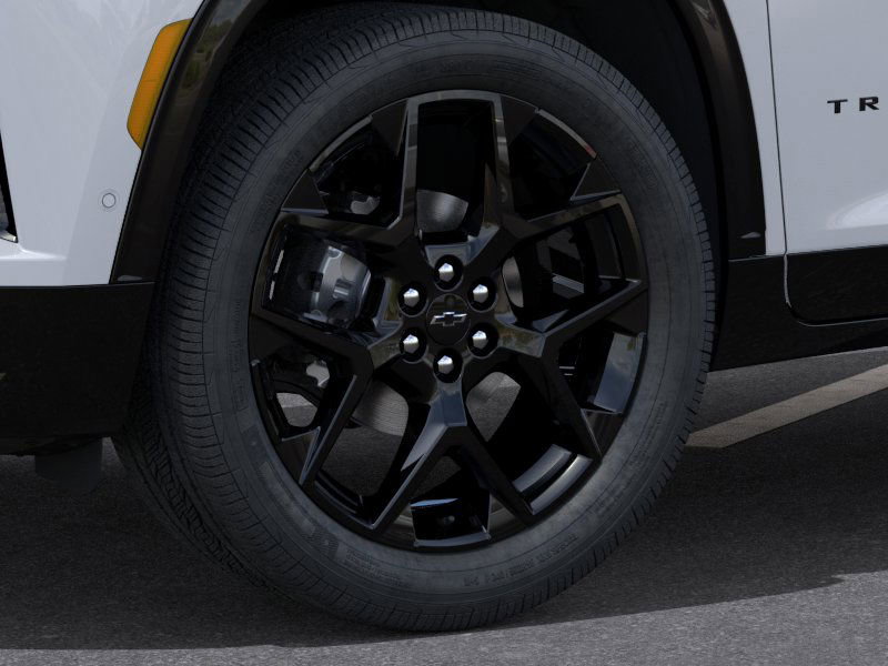 New 2026 Chevrolet Traverse RS w/ LPO, Floor Liner Package image 9