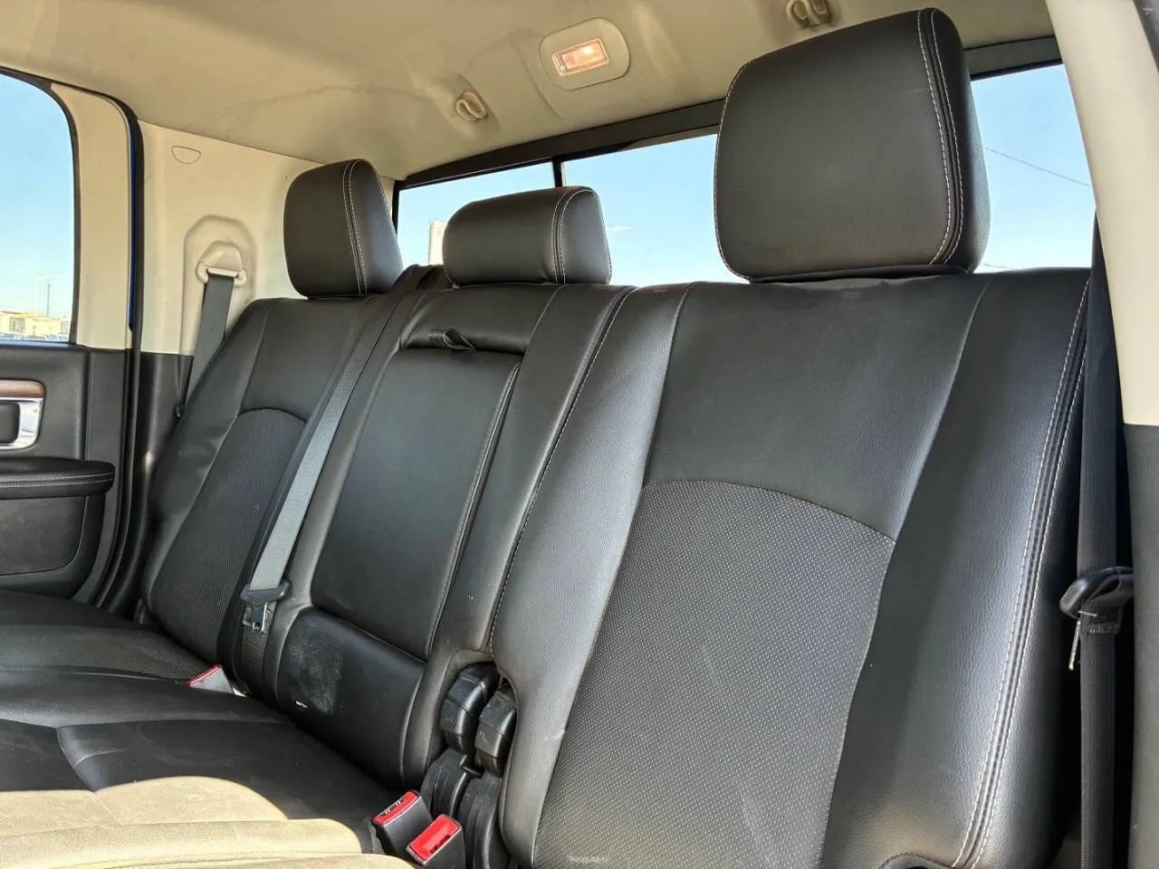 Used 2014 RAM 2500 Laramie w/ Convenience Group AWD/4WD image 17