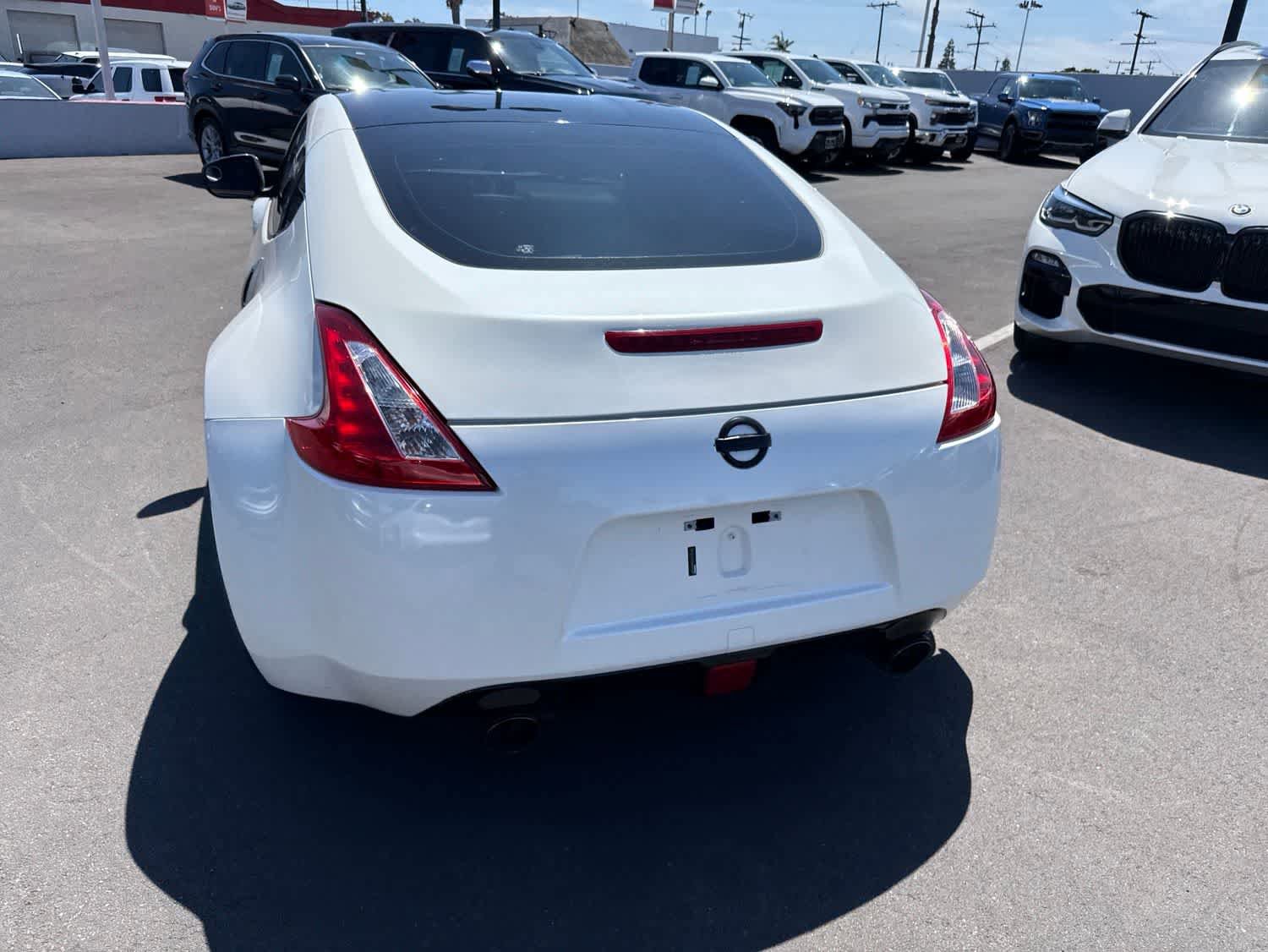 Used 2013 Nissan 370Z Coupe w/ Sport Pkg RWD image 23