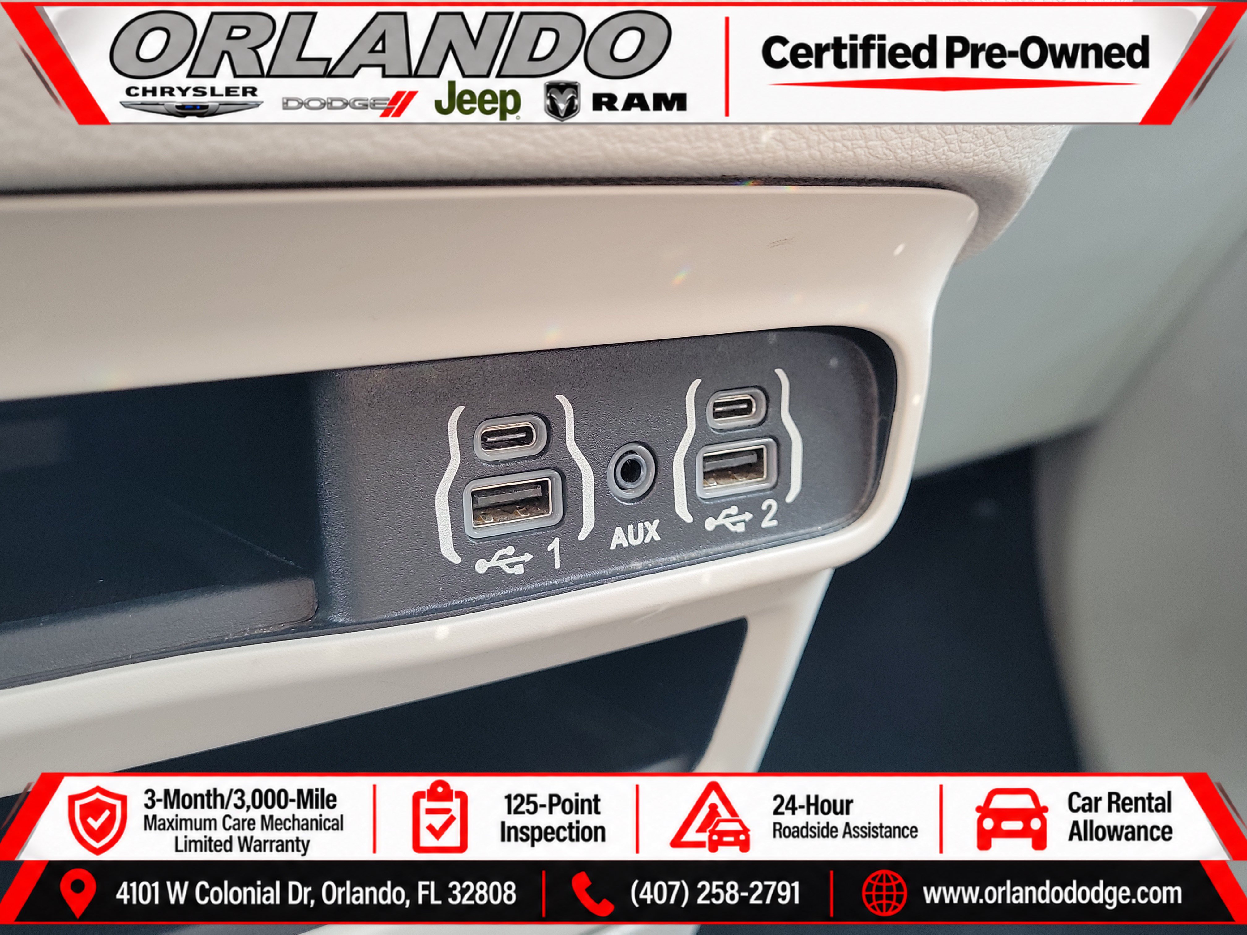 Used 2023 Chrysler Voyager LX FWD image 31
